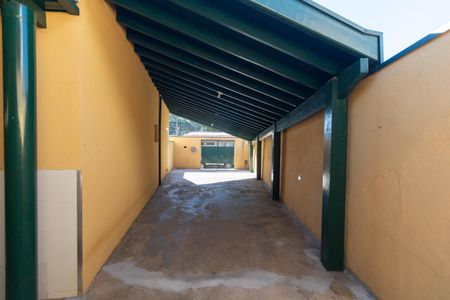 Casa para alugar com 130m², 2 quartos e 3 vagas Casa para alugar com 130m², 2 quartos e 3 vagasGaragem