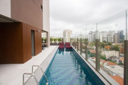 Studio para alugar com 21m², 1 quarto e sem vagaPiscina