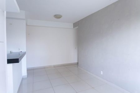 Apartamento para alugar com 66m², 2 quartos e 2 vagassala
