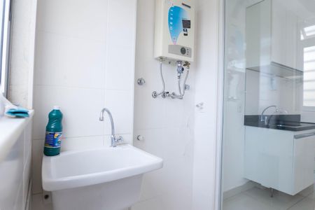 Apartamento para alugar com 66m², 2 quartos e 2 vagasÁrea de Serviço