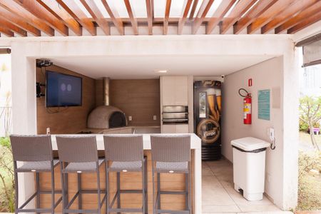 Apartamento para alugar com 66m², 2 quartos e 2 vagasÁrea comum - Churrasqueira