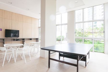 Apartamento para alugar com 66m², 2 quartos e 2 vagasÁrea comum - Salão de jogos