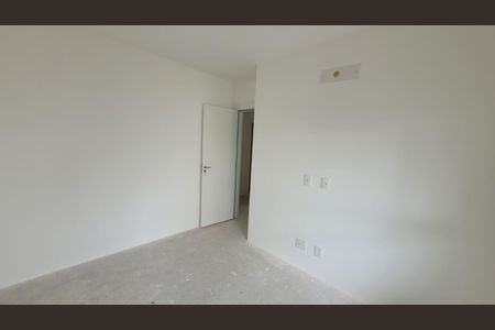 Apartamento à venda com 167m², 3 quartos e 3 vagas Apartamento à venda com 167m², 3 quartos e 3 vagasQuarto