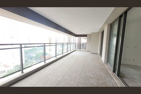 Apartamento à venda com 167m², 3 quartos e 3 vagas Apartamento à venda com 167m², 3 quartos e 3 vagasVaranda