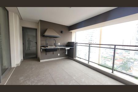 Apartamento à venda com 167m², 3 quartos e 3 vagas Apartamento à venda com 167m², 3 quartos e 3 vagasVaranda
