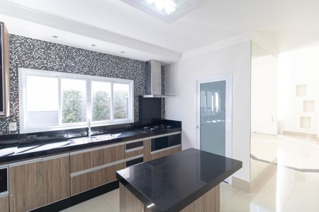 Casa de condomínio para alugar com 255m², 3 quartos e 4 vagas Casa de condomínio para alugar com 255m², 3 quartos e 4 vagasCozinha