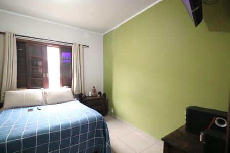 Casa à venda com 270m², 4 quartos e 2 vagasQuarto 4