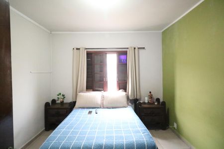 Casa à venda com 270m², 4 quartos e 2 vagasQuarto 4