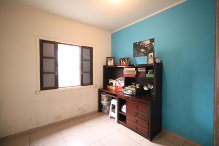 Casa à venda com 270m², 4 quartos e 2 vagasQuarto 2