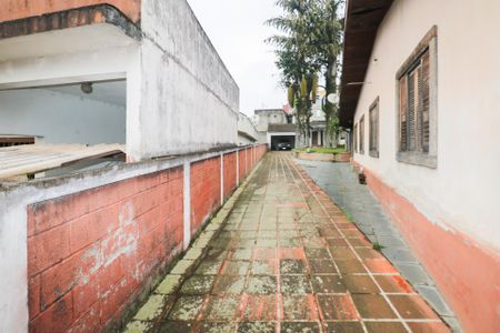 Casa à venda com 270m², 4 quartos e 2 vagasÁrea externa