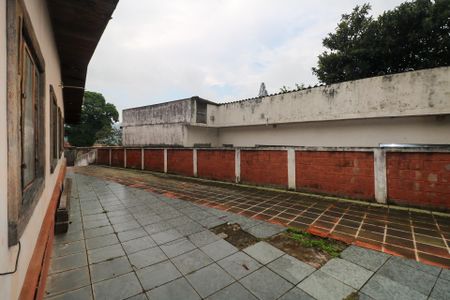 Casa à venda com 270m², 4 quartos e 2 vagasÁrea externa