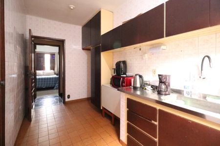 Casa à venda com 270m², 4 quartos e 2 vagasCozinha Interna