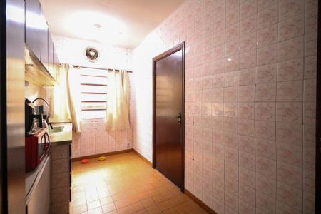 Casa à venda com 270m², 4 quartos e 2 vagasCozinha Interna