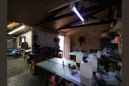 Casa à venda com 270m², 4 quartos e 2 vagasEdícula