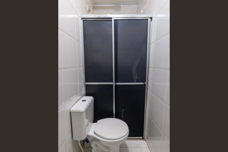 Studio para alugar com 25m², 1 quarto e sem vaga Studio para alugar com 25m², 1 quarto e sem vagaBanheiro