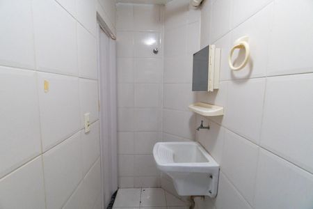 Studio para alugar com 25m², 1 quarto e sem vaga Studio para alugar com 25m², 1 quarto e sem vagaBanheiro