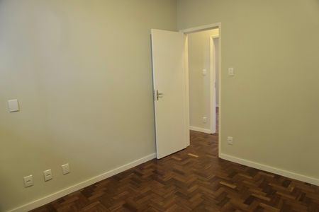 Apartamento à venda com 74m², 2 quartos e sem vagaQuarto 2
