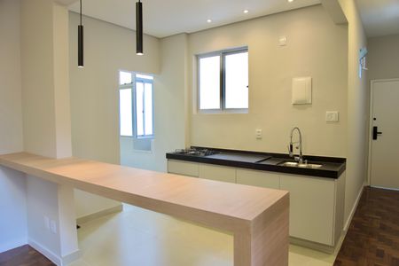 Apartamento à venda com 74m², 2 quartos e sem vagaCozinha