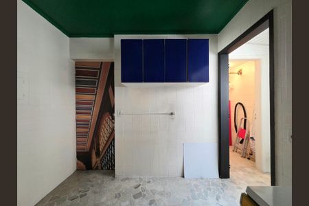 Apartamento para alugar com 72m², 2 quartos e 2 vagasCozinha