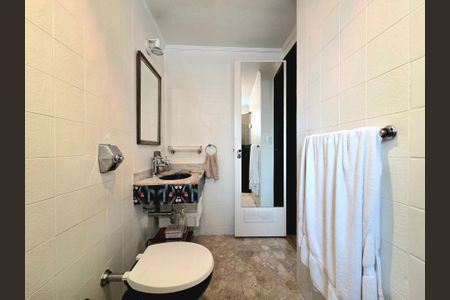 Apartamento para alugar com 72m², 2 quartos e 2 vagasBanheiro Social