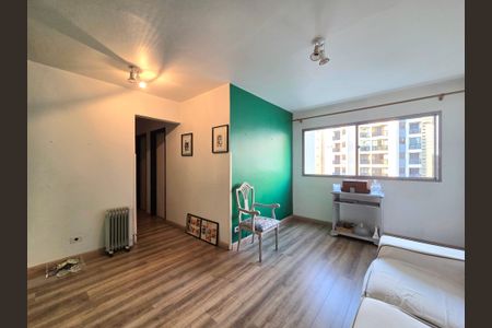 Sala de apartamento para alugar com 2 quartos, 72m² em Indianópolis, São Paulo