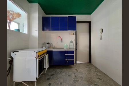 Apartamento para alugar com 72m², 2 quartos e 2 vagasCozinha