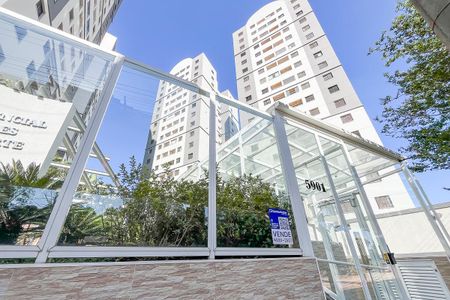 Apartamento à venda com 67m², 3 quartos e 2 vagasFachada + plaquinha