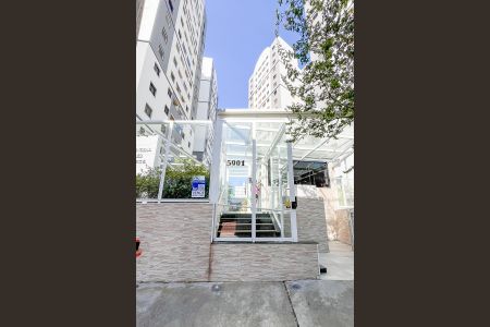 Apartamento à venda com 67m², 3 quartos e 2 vagasFachada + plaquinha