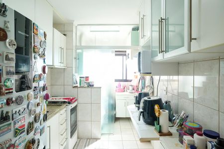 Apartamento à venda com 67m², 3 quartos e 2 vagasCozinha