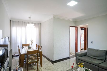 Sala de apartamento à venda com 3 quartos, 67m² em Rudge Ramos, São Bernardo do Campo