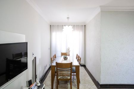 Apartamento à venda com 67m², 3 quartos e 2 vagasSala