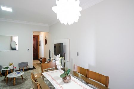 Apartamento à venda com 67m², 3 quartos e 2 vagasSala
