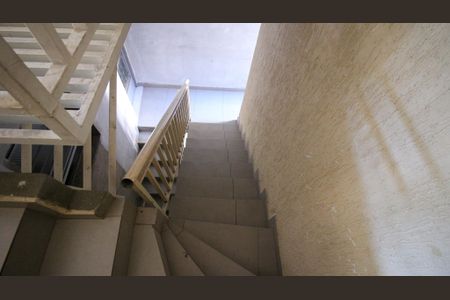 Casa para alugar com 60m², 2 quartos e sem vaga