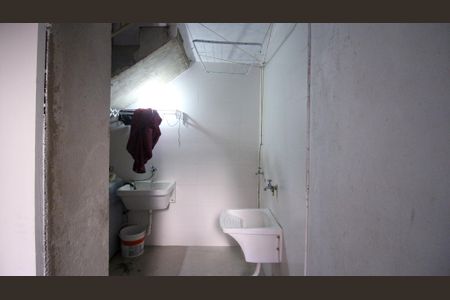 Casa para alugar com 60m², 2 quartos e sem vaga