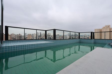 Apartamento para alugar com 26m², 1 quarto e sem vaga Apartamento para alugar com 26m², 1 quarto e sem vagaÁrea comum - Piscina