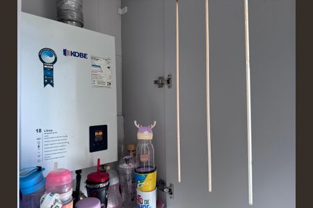 Apartamento à venda com 200m², 3 quartos e 2 vagas Apartamento à venda com 200m², 3 quartos e 2 vagasCozinha e Área de Serviço