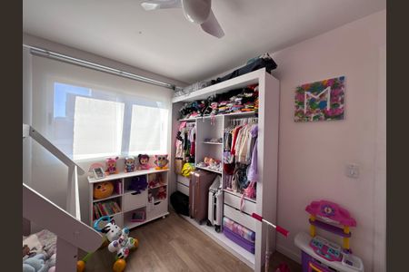 Apartamento à venda com 200m², 3 quartos e 2 vagas Apartamento à venda com 200m², 3 quartos e 2 vagasQuarto 1