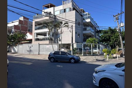 Apartamento à venda com 200m², 3 quartos e 2 vagasFachada