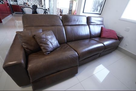 Apartamento para alugar com 3 quartos, 165m² em Setor Bueno, Goiânia