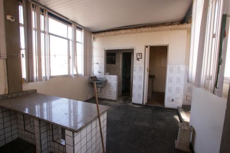 Casa à venda com 303m², 4 quartos e 2 vagasCopa Superior