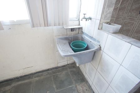 Casa à venda com 303m², 4 quartos e 2 vagasLavanderia