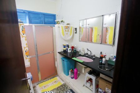 Casa à venda com 303m², 4 quartos e 2 vagasBanheiro Social