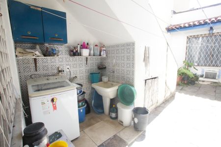 Casa à venda com 303m², 4 quartos e 2 vagasÁrea de Serviço