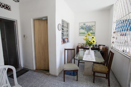 Casa à venda com 303m², 4 quartos e 2 vagasSala de Jantar