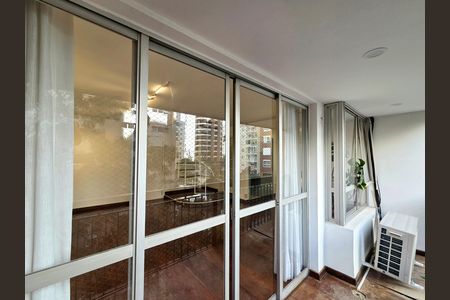Varanda de apartamento para alugar com 1 quarto, 99m² em Itaim Bibi, São Paulo