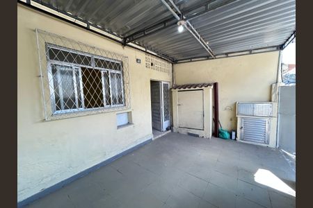 Casa para alugar com 70m², 1 quarto e 1 vagaFacahada /garagem