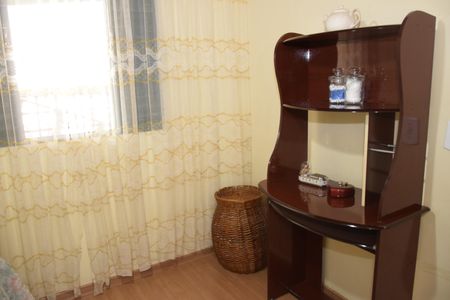 Quarto 1 de apartamento para alugar com 2 quartos, 55m² em Jardim Dom José, Embu das Artes