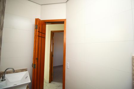 Apartamento à venda com 90m², 2 quartos e 1 vaga Apartamento à venda com 90m², 2 quartos e 1 vagaBanheiro