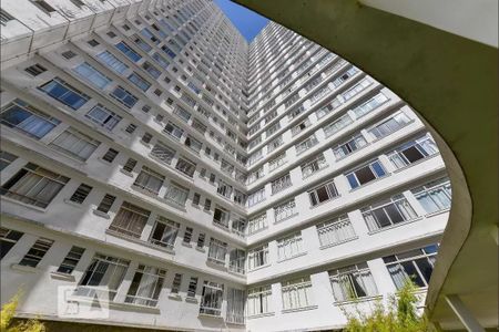 Apartamento para alugar com 197m², 3 quartos e sem vaga Apartamento para alugar com 197m², 3 quartos e sem vagaFachada