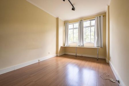 Apartamento para alugar com 197m², 3 quartos e sem vaga Apartamento para alugar com 197m², 3 quartos e sem vagaQuarto 2